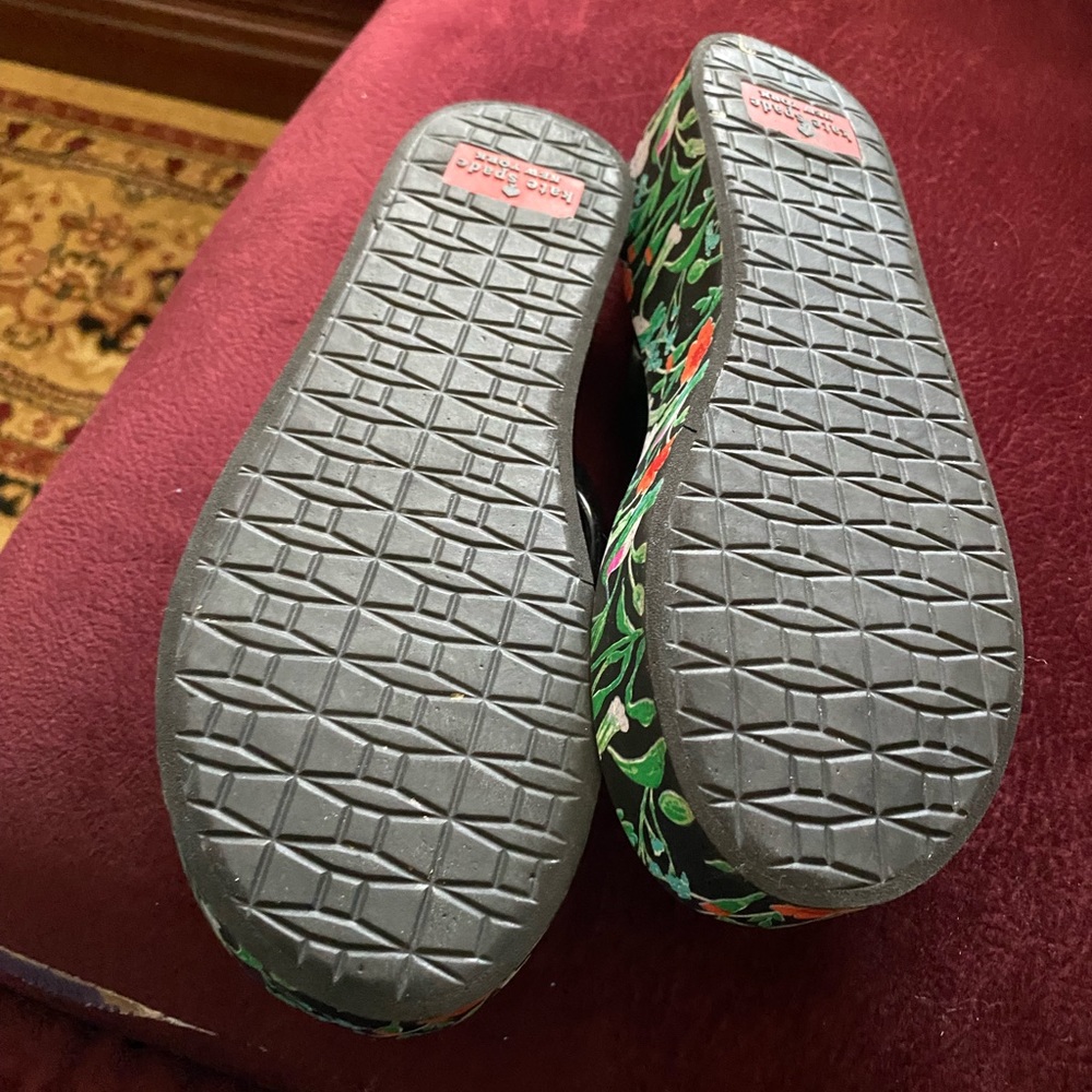 Kate Spade Size 7 Sandals - Picture 3 of 3